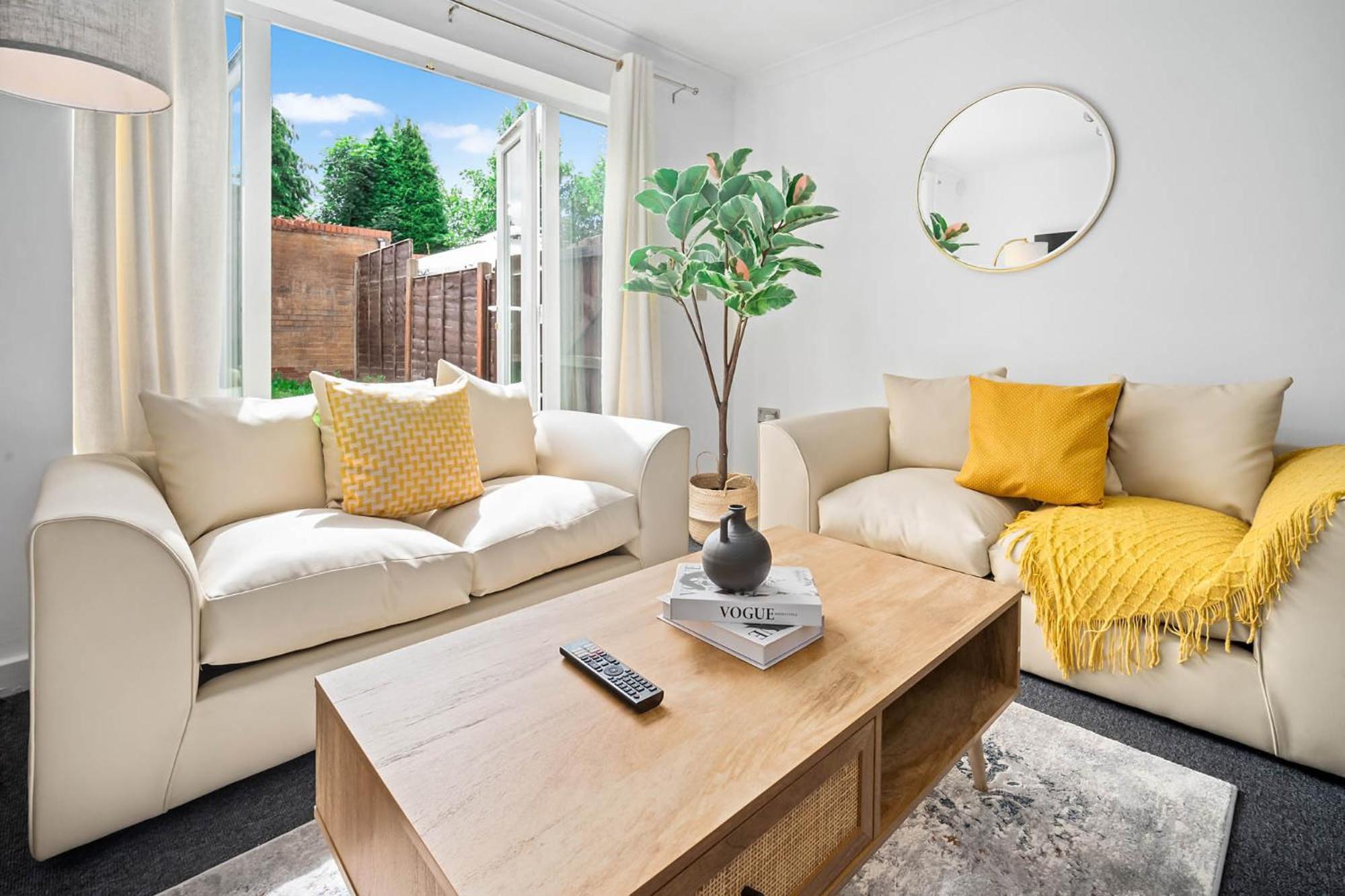 2 Bedroom House - Garden & Parking 2Gm - Wifi Birmingham Buitenkant foto